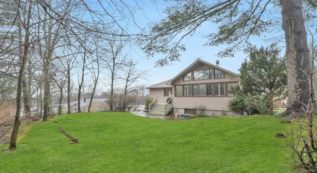 Photo of 12 OXFORD Dr, Livingston, NJ 07039