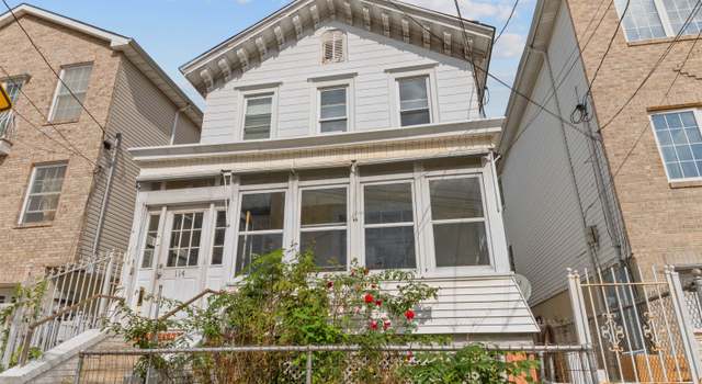 Photo of 114 OAK St, Jersey City, NJ 07304
