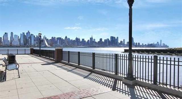 Photo of 22 AVENUE AT PORT IMPERIAL #221, West New York, NJ 07093