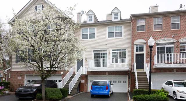 Photo of 48 LEE Ct, Jersey City, NJ 07305