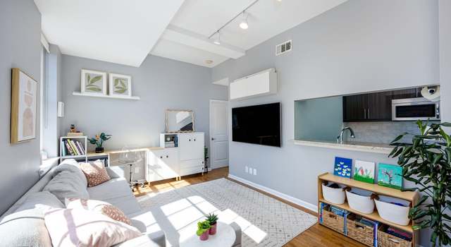 Photo of 186 WAYNE St Unit 420d, Jersey City, NJ 07302