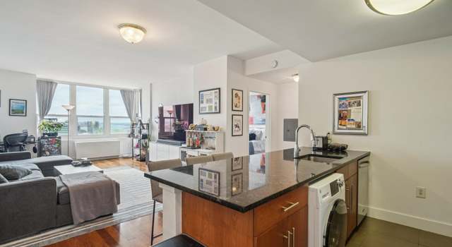 Photo of 88 MORGAN St #4403, Jersey City, NJ 07302