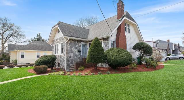 Photo of 121 SUMMIT Ave, Lyndhurst, NJ 07071