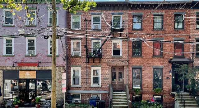 Photo of 229 7TH St, Jersey City, NJ 07302