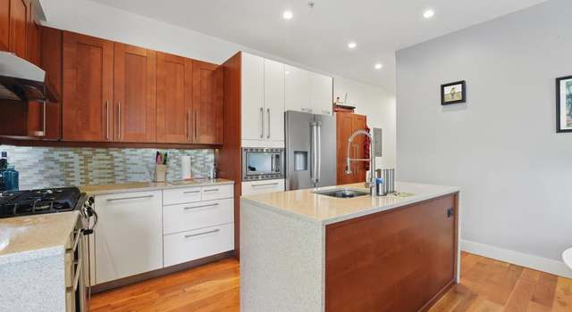 Photo of 390 1ST St #2, Jersey City, NJ 07302