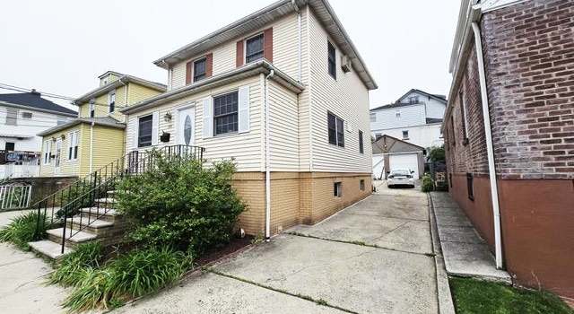 Photo of 372 9TH St, Fairview, NJ 07022
