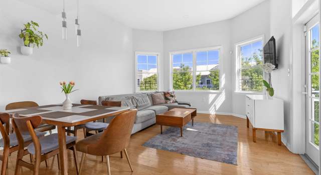 Photo of 4 CONSTELLATION Pl #401, Jersey City, NJ 07305