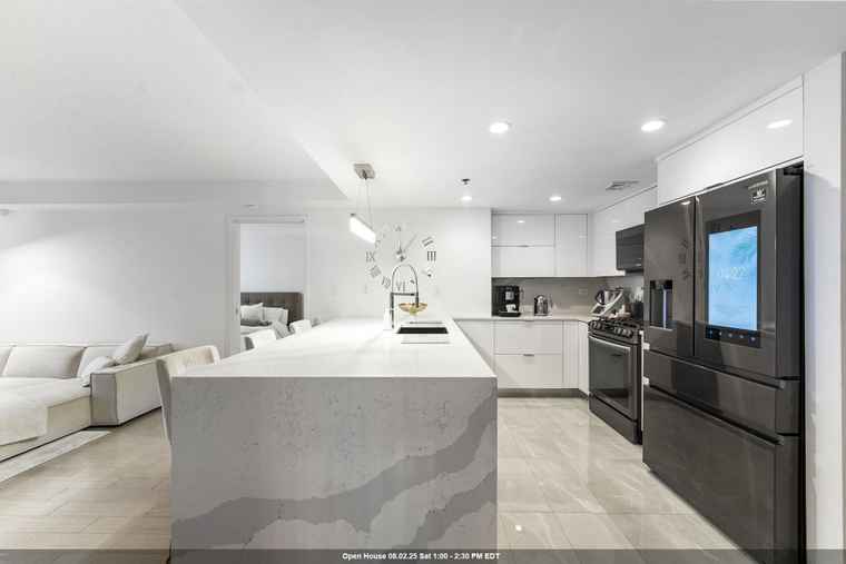 Photo of 700 1ST St Unit 13 M Hoboken, NJ 07030