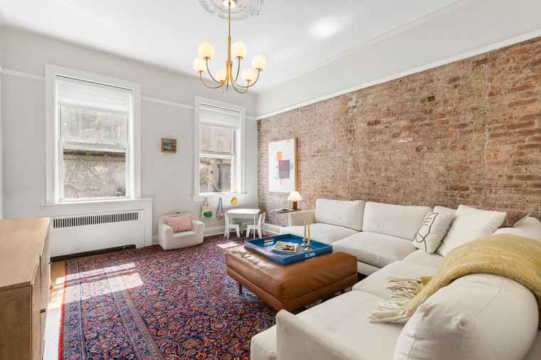 Photo of 908 GARDEN St #1 Hoboken, NJ 07030