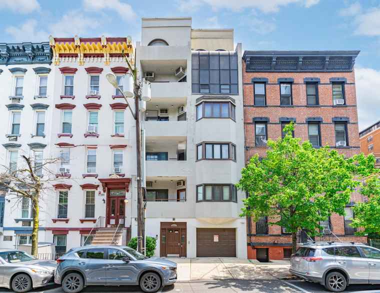 Photo of 75 GARDEN St #8 Hoboken, NJ 07030