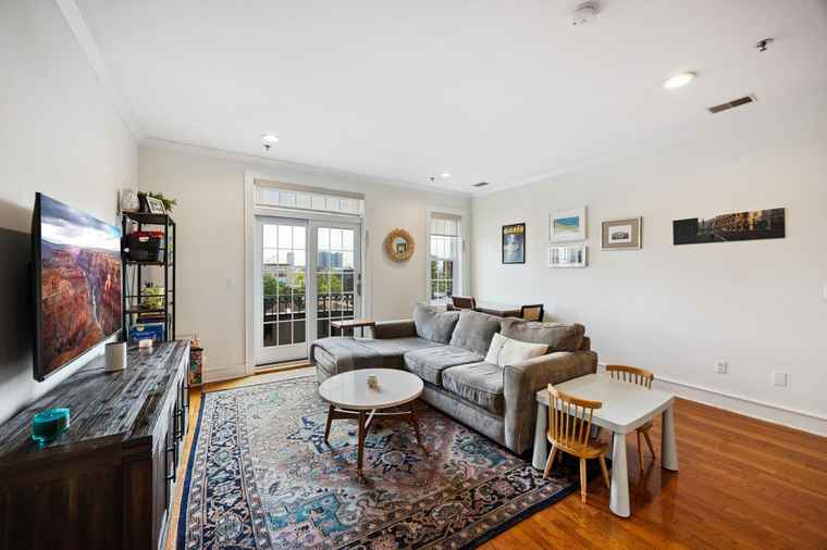 Photo of 904 JEFFERSON St Unit 6G Hoboken, NJ 07030