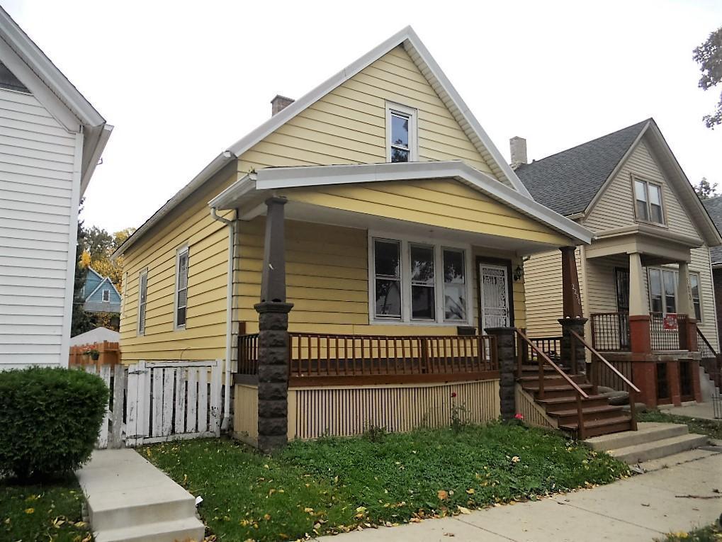 2230 S 11th St, Milwaukee, WI 53215 | MLS# 1502056 | Redfin