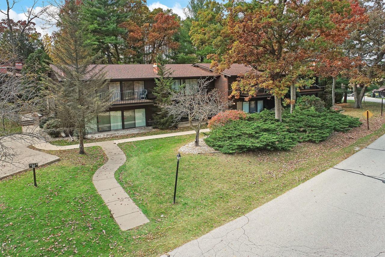 Redfin Lake Geneva