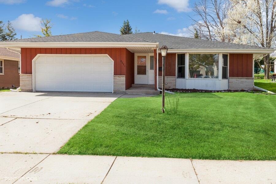8621 W Arthur Pl, West Allis, WI 53227 MLS 1833183 Redfin