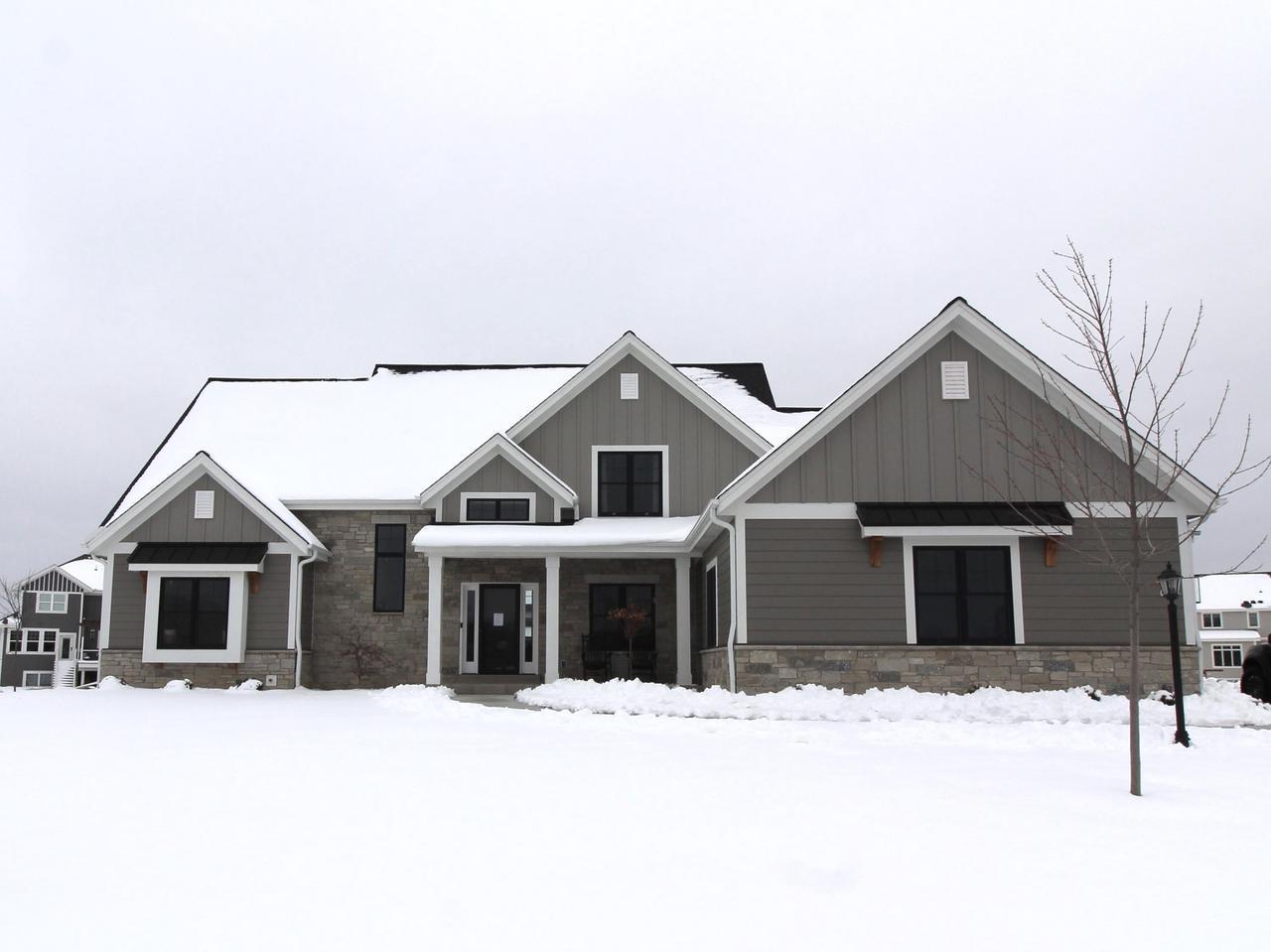 S17W28876 Price Ct, Waukesha, WI 53188 | MLS# 1725185 | Redfin