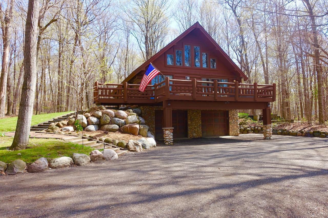 4545 Hubertus Rd, Hubertus, WI 53033 MLS 1636218 Redfin