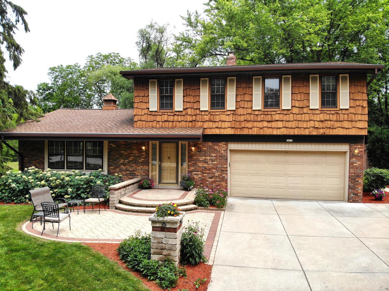 5810 S 121st St, Hales Corners, WI 53130 MLS 1752402 Redfin