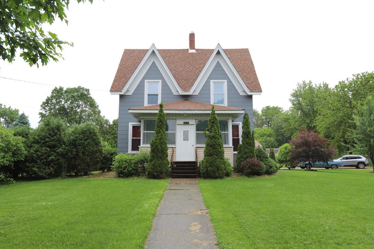 244 Walworth St, Sharon, WI 53585 MLS 1644404 Redfin
