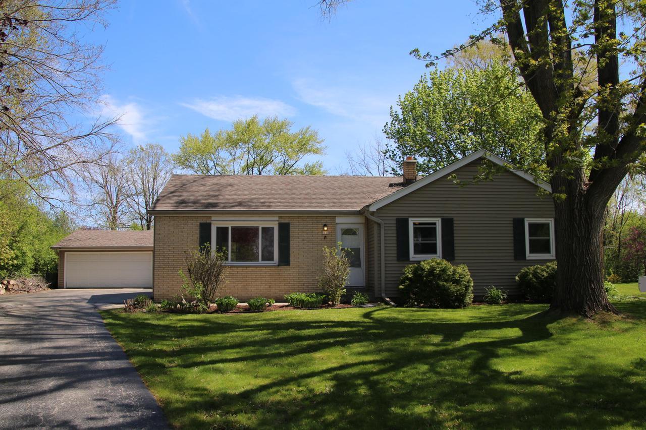 8118 N 55th St, Brown Deer, WI 53223 MLS 1737489 Redfin
