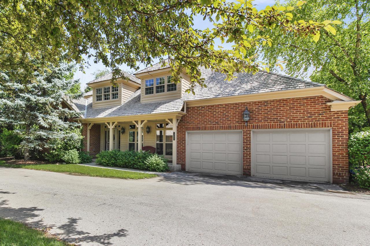 550 Park Cir, Elm Grove, WI 53122 MLS 1698517 Redfin