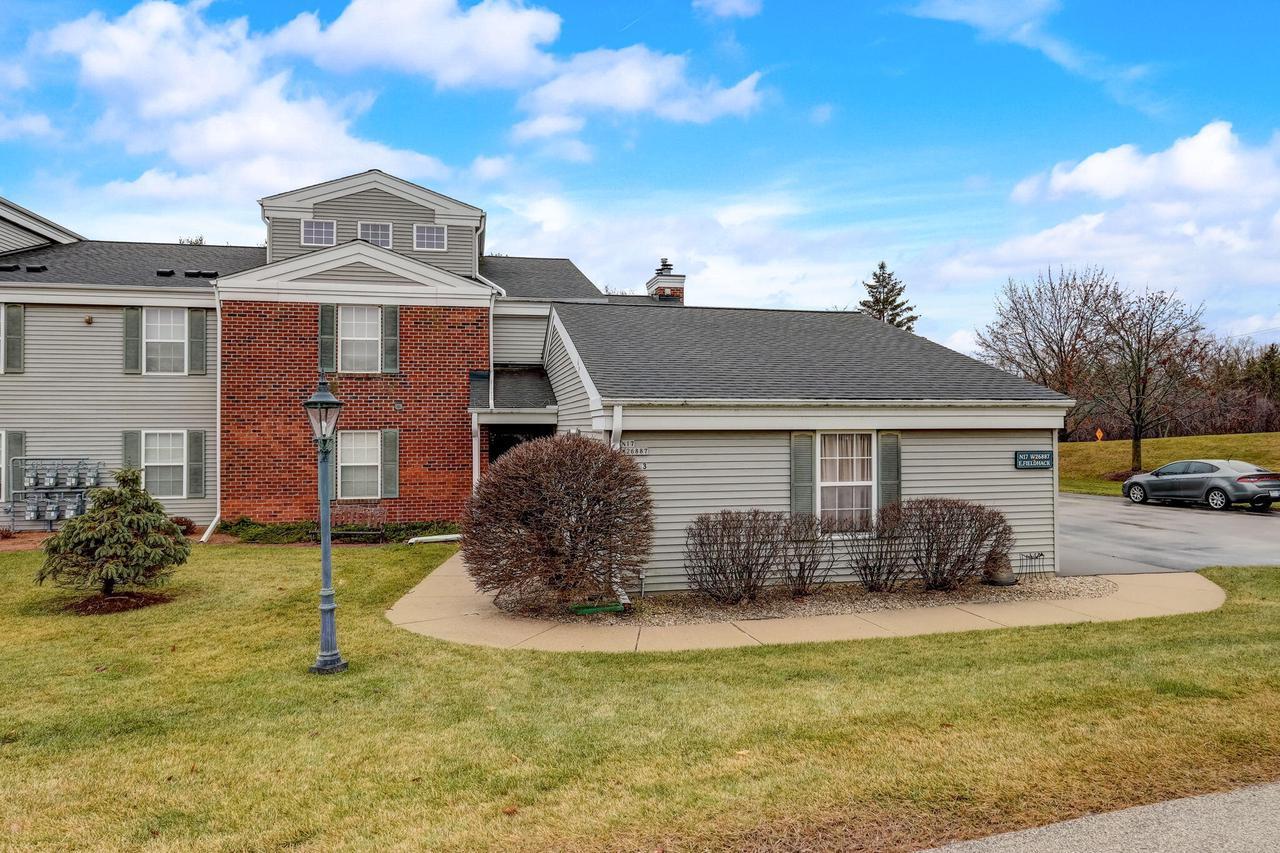 N17W26887 E Fieldhack Dr Unit F, Pewaukee, WI 53072 MLS 1860629 Redfin