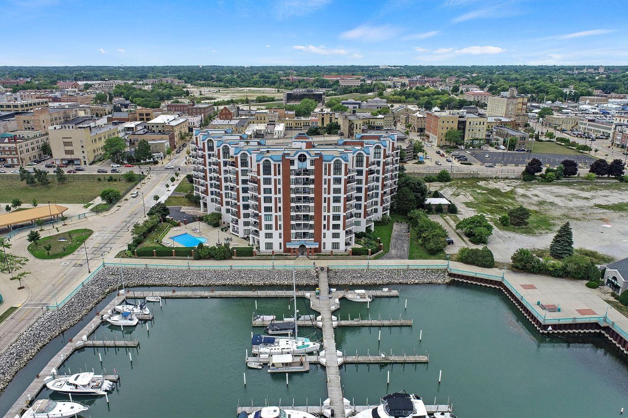 333 Lake Ave 801, Racine, WI 53403 MLS 1828707 Redfin