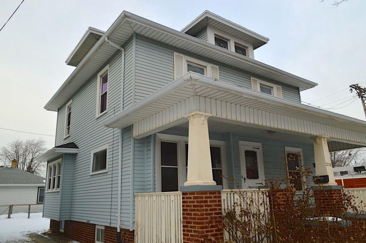 2718 21st St, Racine, WI 53403 MLS 1350783 Redfin