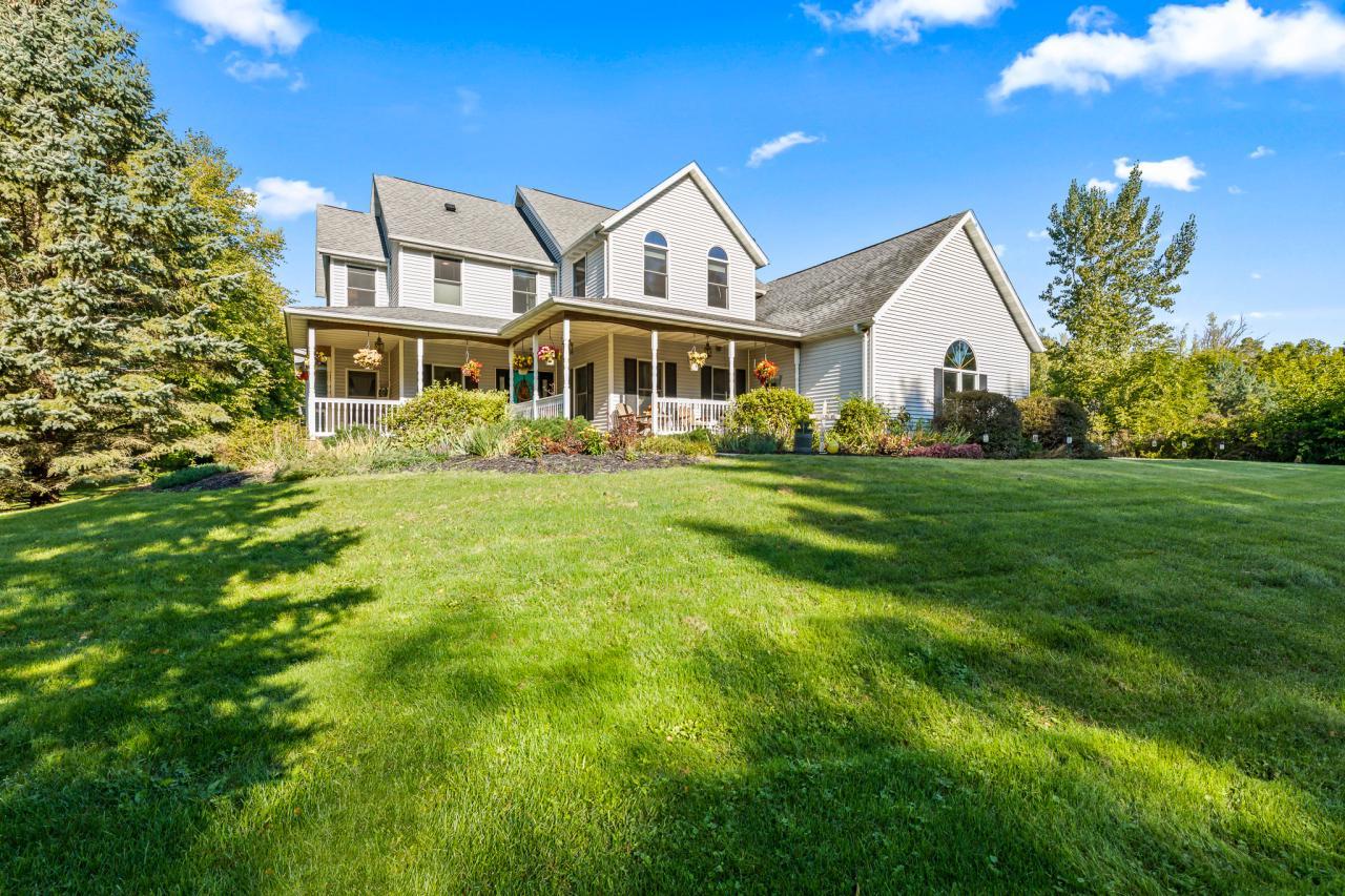 W2510 Rock River Paradise, Watertown, WI 53094 MLS 1850984 Redfin