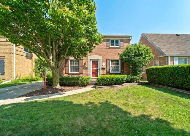 Property at 2404 Gillen St, Racine, WI 53403, 3 beds, 1.5 baths