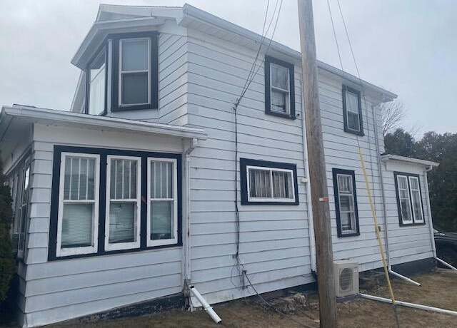 Property at 1820 East St, Two Rivers, WI 54241, 4 beds, 2 baths