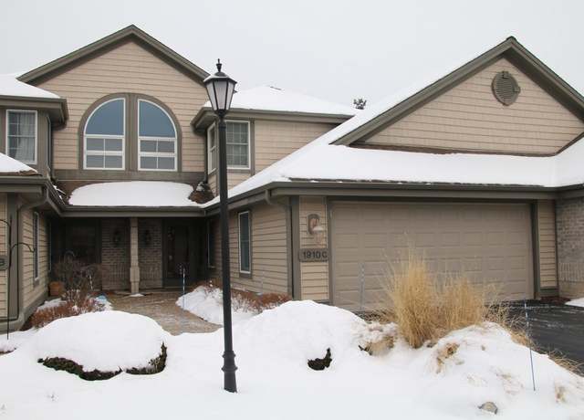 Property at 1910 Springbrook Dr Unit C, Waukesha, WI 53186, 2 beds, 2.5 baths