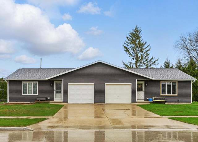 Property at 1933 Kellner St #1935, Manitowoc, WI 54220, 4 beds, 2 baths