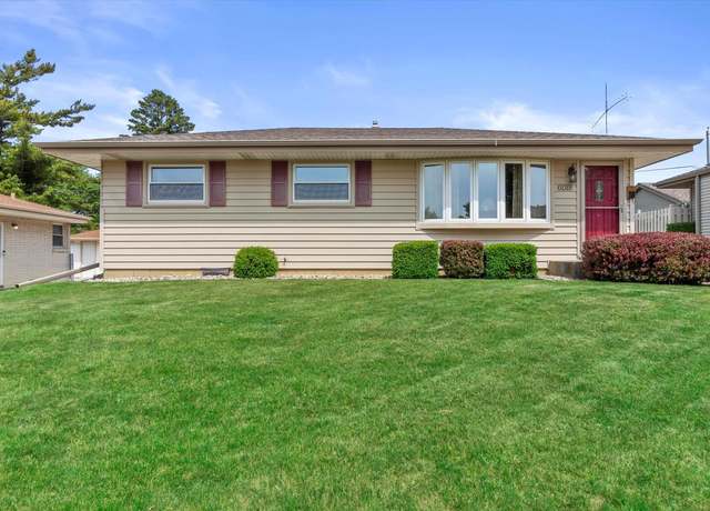 Property at 6018 S New York Ave, Cudahy, WI 53110, 3 beds, 1.5 baths