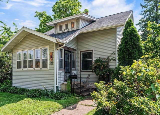 Property at 1327 West Avenue South Ave, La Crosse, WI 54601, 2 beds, 1 bath