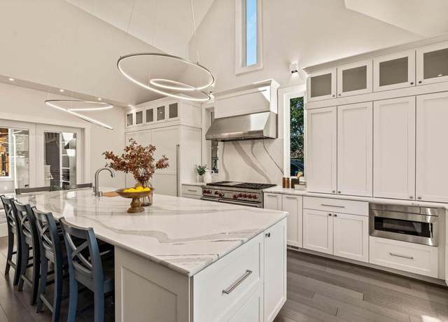 Property at S77W18512 Janesville Rd, Muskego, WI 53150, 5 beds, 3.5 baths