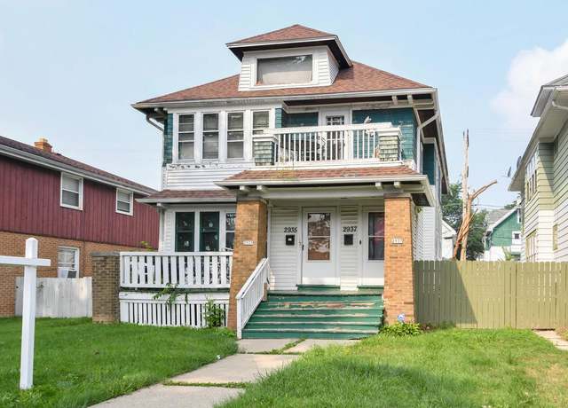 Property at 2935 N 48th St #2937, Milwaukee, WI 53210, 4 beds, 2 baths
