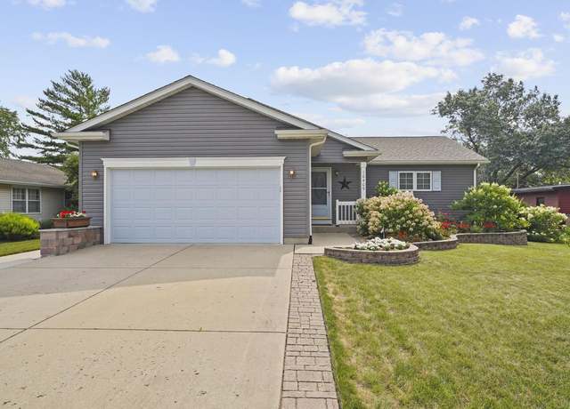 Property at 10409 2nd Ave, Pleasant Prairie, WI 53158, 4 beds, 3 baths