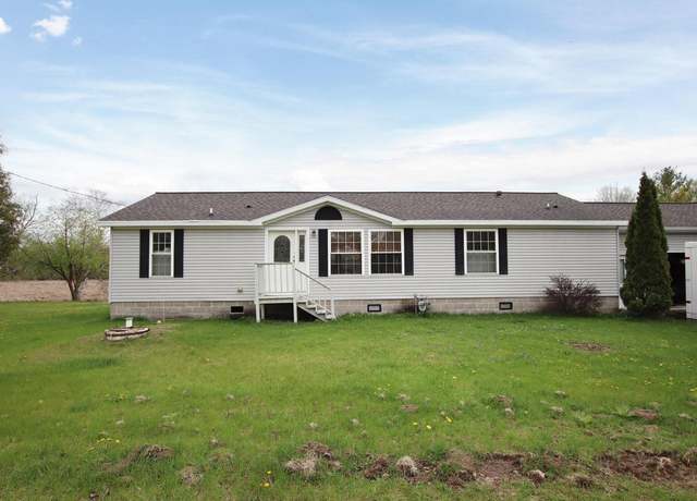 Property at N4257 Boy Scout Dr, Saint Cloud, WI 53079, 3 beds, 2 baths