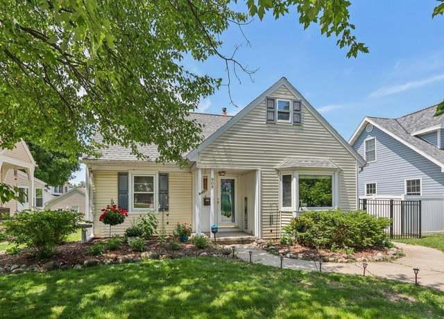 Property at 908 S East Ave, Waukesha, WI 53186, 4 beds, 2 baths