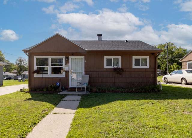 Property at 5733 N 60th St, Milwaukee, WI 53218, 2 beds, 1 bath