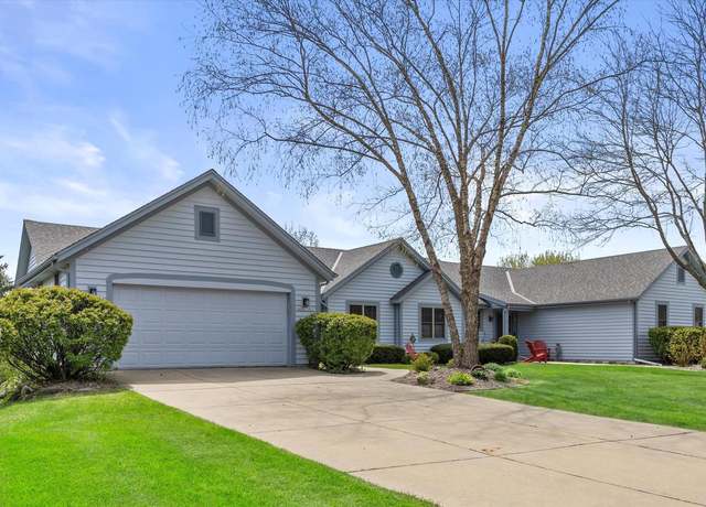Property at N48W16067 Lone Oak Ln, Menomonee Falls, WI 53051, 3 beds, 3 baths