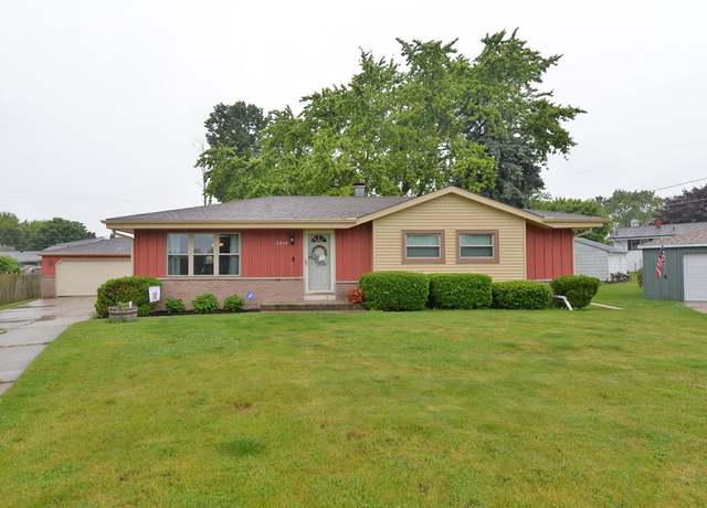 Property at 6846 Butternut Rd, Racine, WI 53402, 3 beds, 1.5 baths
