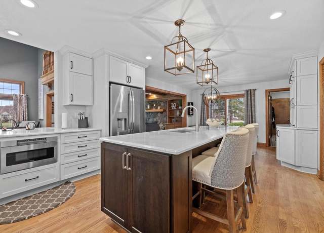 Property at 9079 W Kensington Way, Franklin, WI 53132, 4 beds, 3.5 baths