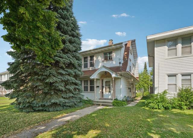 Property at 1609 Blaine Ave, Racine, WI 53405, 4 beds, 2 baths