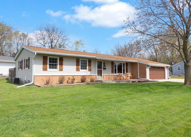 Property at N90W18428 Princeway, Menomonee Falls, WI 53051, 3 beds, 1.5 baths