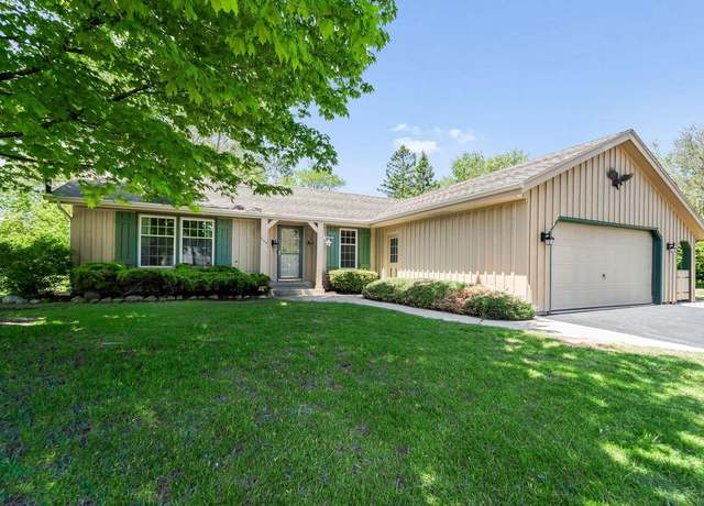 Property at 1103 Eastern Trl, Mukwonago, WI 53149, 3 beds, 1.5 baths