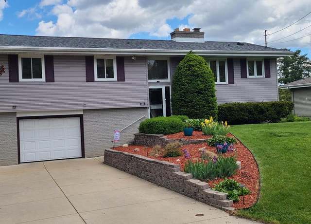 Property at 1219 Allermann Dr, Watertown, WI 53094, 3 beds, 2 baths