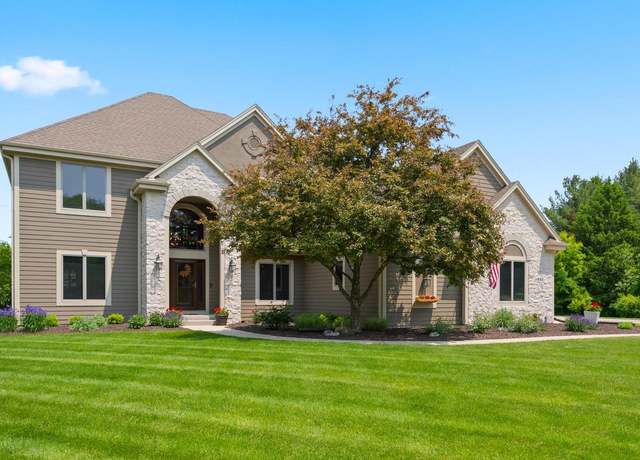 Property at 842 Ringtail Ct, Pewaukee, WI 53072, 4 beds, 3.5 baths