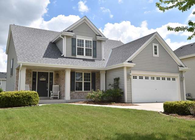 Property at 3901 Rivers Crossing Dr, Waukesha, WI 53189, 3 beds, 2.5 baths