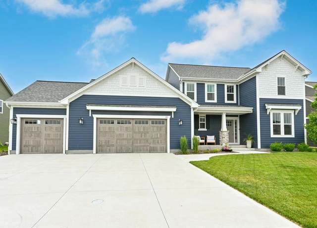 Property at 185 Candleberry Ln, Grafton, WI 53024, 4 beds, 2.5 baths